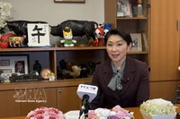 Obuchi Yuko, presidenta de la Alianza Parlamentaria de Amistad Japón-Vietnam, en la entrevista. (Fuente: VNA)