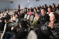 Un gran público acudió a ver la película. (Fuente: VNA)