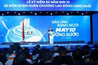 El primer ministro Pham Minh Chinh habla en el evento. (Fuente: VNA)
