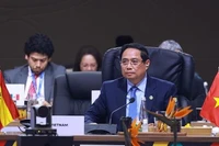 El primer ministro vietnamita, Pham Minh Chinh, habla en el evento. (Fuente: VNA)