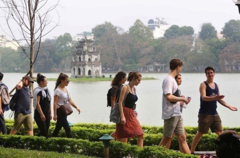 El 16 de julio de 1999, Hanoi fue la única urbe de la región Asia-Pacífico reconocida por la UNESCO como "Ciudad por la Paz". Con esta distinción, la capital vietnamita atrae a millones de turistas nacionales e internacionales cada año. (Foto: VNA)