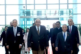 El presidente de la Cámara de Representantes de Jordania, Mazen Turki El Qadi, llega a Hanoi para iniciar una visita oficial a Vietnam. (Foto: VNA)