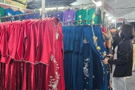 Feria “Made in Vietnam 2025” atrae a casi 100 empresas