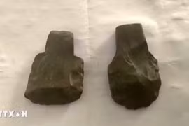 Hallan cinco hachas de piedra de miles de años en parque vietnamita Phong Nha - Ke Bang (Foto: VNA) 