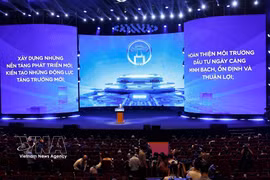 El presidente del Comité Popular de Hanoi, Vu Dai Thang, en la presentación del Plan maestro de Hanoi con visión a 100 años. (Foto: VNA)