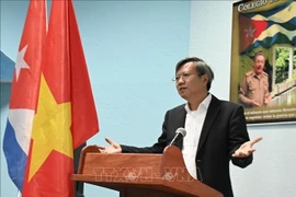 El embajador de Vietnam en Cuba, Le Quang Long, en el seminario. (Foto: VNA)