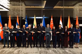 Representantes diplomáticas de ASEAN y Rusia en la reunión. (Foto: Ministerio de Relaciones Exteriores de Vietnam)