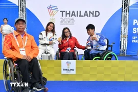 La delegación deportiva de Vietnam en los XIII Juegos Paralímpicos de la ASEAN cerró una jornada final dorada el 25 de enero, con una serie de actuaciones destacadas y la conquista de 13 medallas de oro en natación, atletismo y ajedrez. (Foto: VNA)