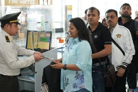 Vietnam refuerza controles sanitarios 24/7 para prevenir infecciones por el virus Nipah (Foto: VNA)