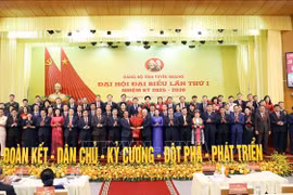 La primera Asamblea del Partido de la provincia norteña vietnamita de Tuyen Quang, mandato 2025-2030, se inaugura con la participación de 415 delegados, que representan a más de 130.000 militantes en toda la provincia. (Foto: VNA)