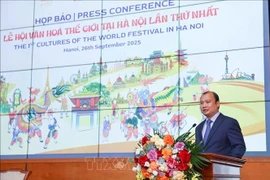 El viceministro del Cultura, Deportes y Turismo Le Hai Binh en la rueda de prensa. (Foto: VNA)