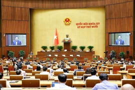 Parlamento vietnamita considera inversión del Aeropuerto Internacional Gia Binh. (Foto: VNA)