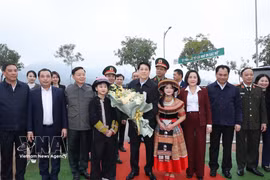 El presidente de Vietnam, Luong Cuong, en la ceremonia de lanzamiento del movimiento de plantación de árboles en la provincia norteña de Lao Cai. (Foto: VNA)