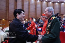 Presidente de Vietnam extiende saludos del Tet en provincia norteña de Lao Cai (Foto: VNA)