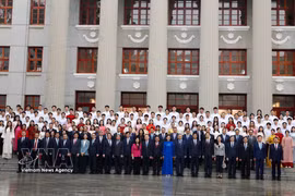 El secretario general del Partido Comunista y presidente de Vietnam, To Lam, visita en China sitio simbólico de la amistad bilateral (Foto: VNA)