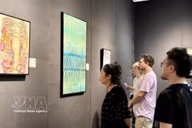 Exposición en Hanoi muestra la fusión artística entre Europa y Asia (Foto: VNA)