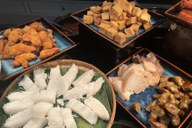 Comida tradicional vietnamita es muy elegida en los restaurantes de alta gama. (Foto: VNA)