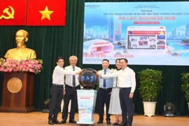 Lanzan primera plataforma B2B local de Vietnam en Ciudad Ho Chi Minh- (Foto: Nhan Dan)