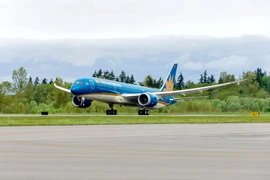 Avión de Vietnam Airlines regresa de emergencia para salvar a pasajera española (Foto: VNA)