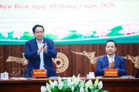 El primer ministro de Vietnam, Pham Minh Chinh, sostiene una reunión con el Comité Popular de la provincia de Dien Bien. (Foto: VNA)