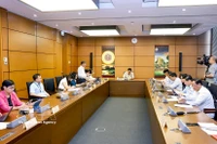 En la reunión. (Foto: VNA)