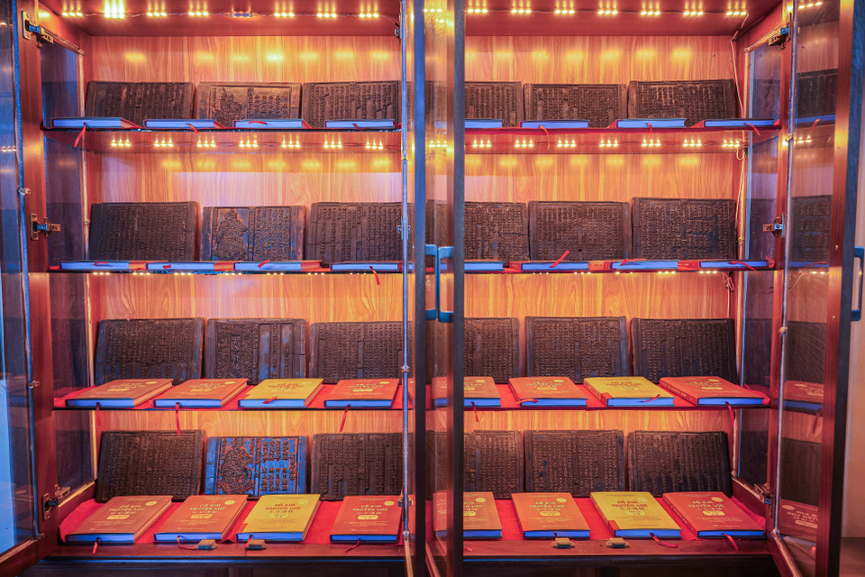 Se conservan alrededor de 130 grabados en madera de la serie de libros "Co Kim Truyen Luc". (Foto: VNA)