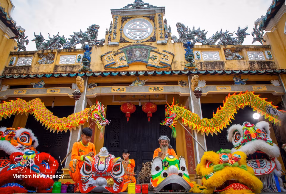 El templo comunal Hiep Ninh ha sido, durante generaciones, un importante espacio de vida cultural y espiritual para los habitantes de Tay Ninh, donde se conservan las tradiciones y la memoria colectiva de la comunidad. (Foto: VNA)