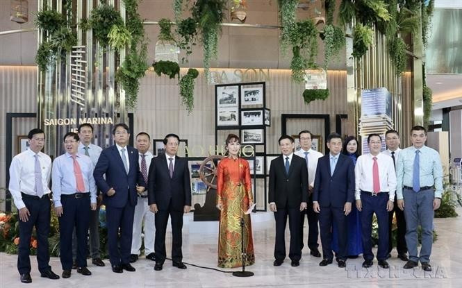 Inauguración del Saigon Marina International Financial Center (Saigon Marina IFC), uno de los 80 proyectos clave lanzados para conmemorar el 80.º aniversario del Día Nacional de Vietnam (2 de septiembre de 1945 - 2025). Este evento marca el inicio de la construcción del Centro Financiero Internacional en Ciudad Ho Chi Minh. Foto: VNA