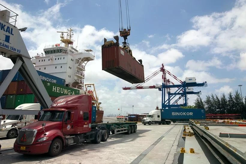 Las exportaciones sumaron casi 370 mil millones de dólares después de 11 meses. (Foto: Vietnam+)