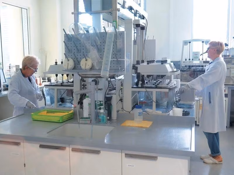 La corporación polaca Adamed Pharmaceutical Group está presente en el mercado vietnamita desde hace mucho tiempo con el medicamento Biseptol. (Foto: VNA)
