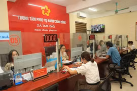 Gracias a la acelerada transformación digital de los funcionarios, la tasa de tramitación puntual de las solicitudes en la comuna de Tam Dao ha alcanzado casi el 100%. (Fuente: VNA)