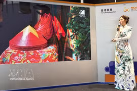 Bonnie Chau, representa la cultura vietnamita en el evento. (Fuente: VNA)