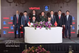 El 4 de febrero de 2026, Viettel Military Industrial and Telecommunications Group celebró la ceremonia de inauguración de su oficina de representación en Singapur. (Fuente: VNA)