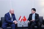 El presidente vietnamita, Luong Cuong (d), recibe al primer ministro austriaco, Christian Stocker, en el marco del Debate General de Alto Nivel del 80.º periodo de sesiones de la Asamblea General de las Naciones Unidas en Nueva York (Foto: VNA)