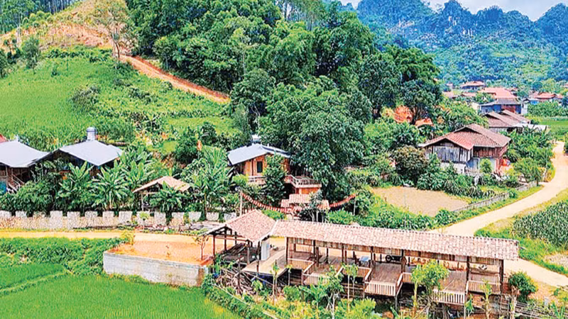 Aldea turística de la comuna de Huu Lien, provincia norteña de Lang Son (Foto: VNA)