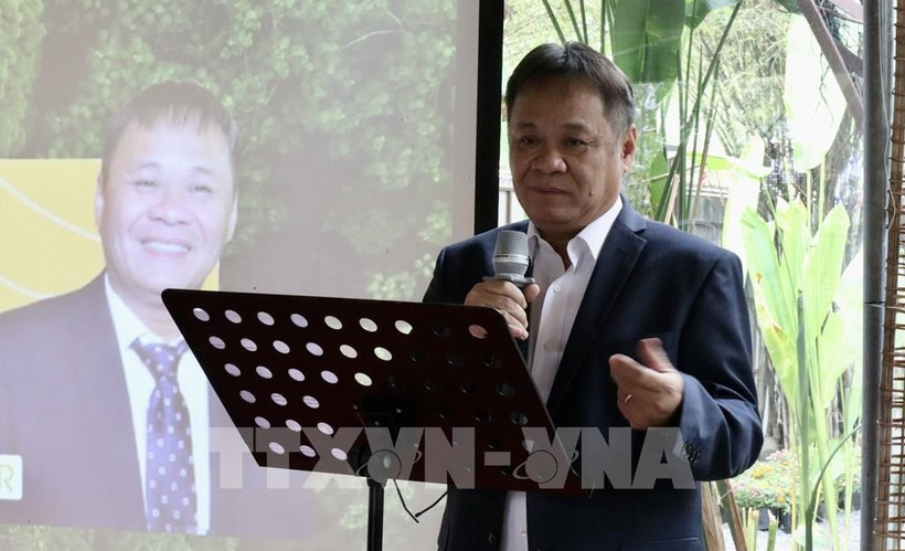 Vo Quang Ha, presidente de la Asociación de Estructuras, Arquitectura y Madera de Ciudad Ho Chi Minh, interviene en la cita (Foto: VNA)