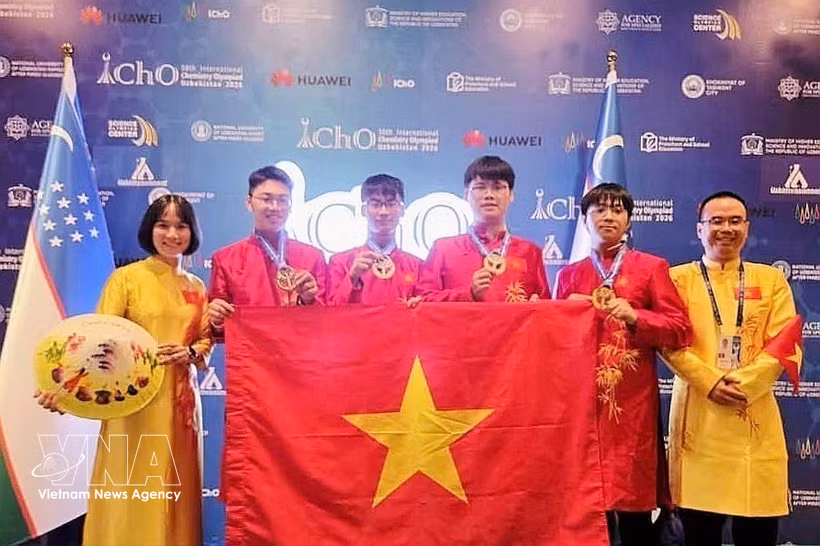 En la 58ª edición de la Olimpiada Internacional de Química, Vietnam compartió el primer puesto mundial con China e India. (Foto: VNA)