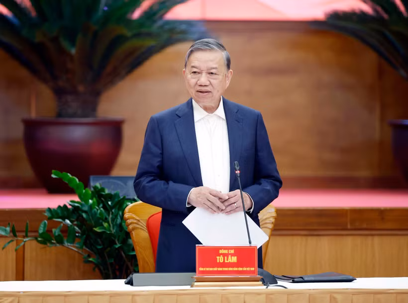 El secretario general del Partido Comunista de Vietnam, To Lam, interviene en la reunión (Foto: VNA)