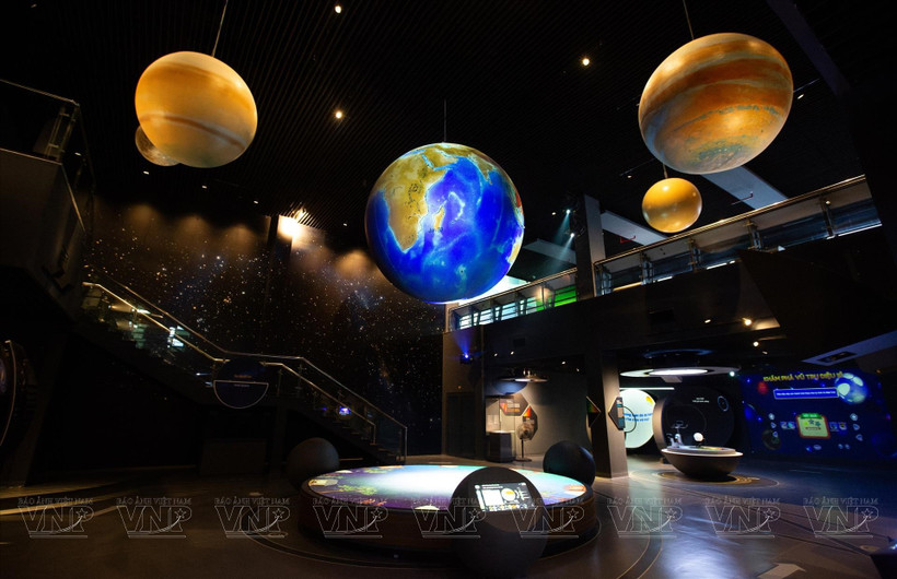 El Museo del Espacio en el parque de alta tecnología de Hoa Lac, Hanoi, es operado por el Centro Espacial Nacional de Vietnam, dependiente de la Academia de Ciencias y Tecnologías. (Foto: VNA)