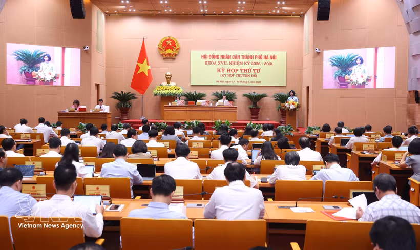 En la inauguración de la cuarta sesión temática del Consejo Popular de Hanoi del XVII mandato (2026-2031) (Foto: VNA)