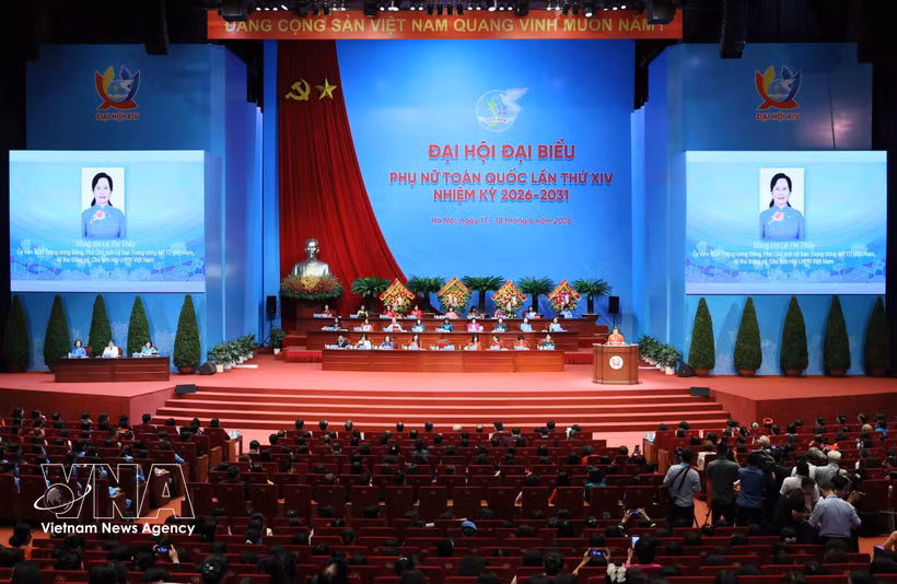 La presidenta de la Unión de Mujeres de Vietnam, Le Thi Thuy, interviene en la inauguración (Foto: VNA)