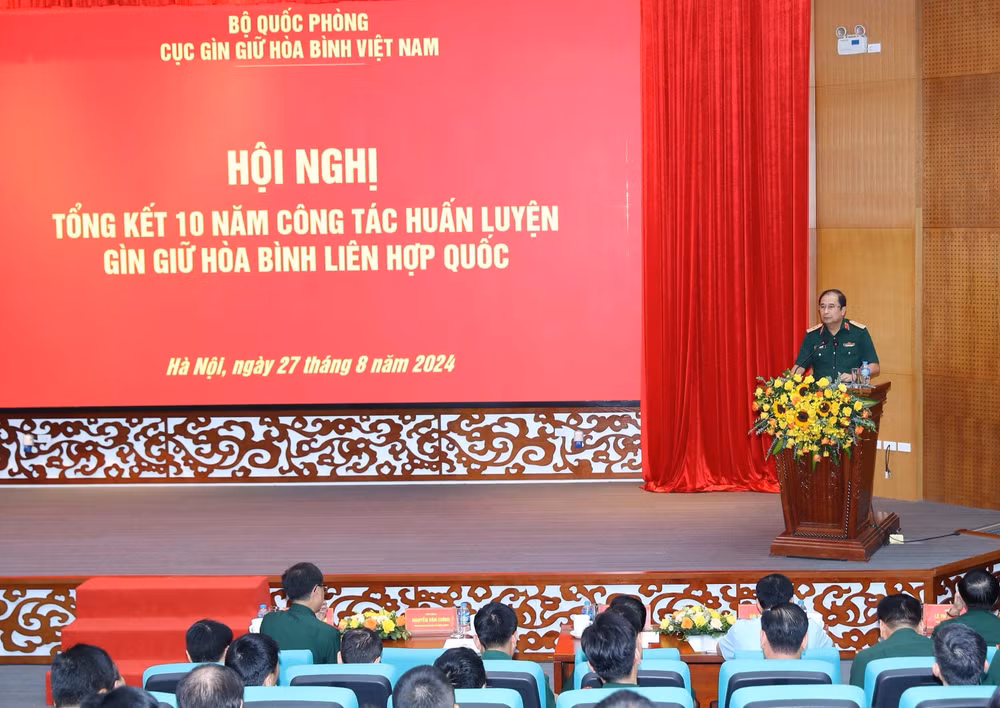 vna_potal_tong_ket_10_nam_cong_tac_huan_luyen_gin_giu_hoa_binh_lien_hop_quoc_7559569.jpg