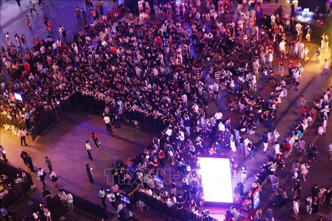 El ambiente de celebración del Año Nuevo 2026 en Ciudad Ho Chi Minh (Foto: VNA)