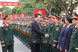 El presidente de Vietnam, Luong Cuong, y los delegados asistentes a la ceremonia. (Foto: VNA)