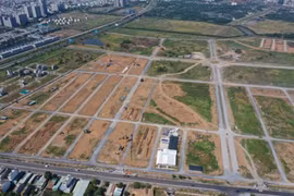El mercado de fusiones y adquisiciones (M&A) inmobiliarias en Vietnam en 2025 está experimentando una transformación destacada. Foto de ilustración. (Fuente: VNA)