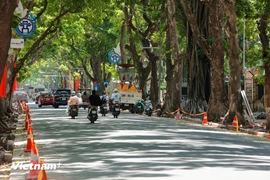 Hanoi renueva algunas calles para celebrar el 80.º aniversario de la Revolución de Agosto