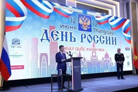 El viceprimer ministro Le Thanh Long habla en una recepción con motivo del Día Nacional de Rusia (12 de junio). (Fuente: VPG)