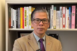 Nguyen Hong Hai, profesor titular de Política y Relaciones Internacionales de la Universidad Americana y académico Fulbright. (Foto: VNA)