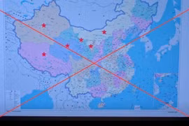 Mapa con la imagen ilegal “la línea de nueve puntos”. Foto capturada de la película