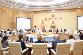 En la reunión. (Foto: moit.gov.vn)